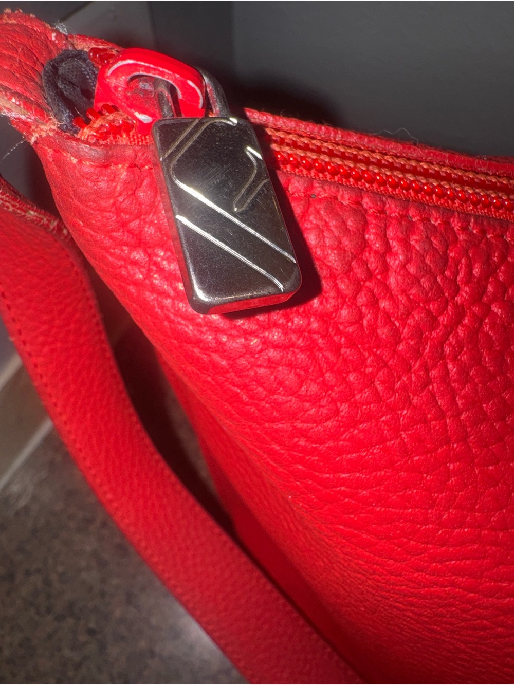 Furla Bright Red Pebbled Leather Shoulder Tote XL - Picture 3 of 6